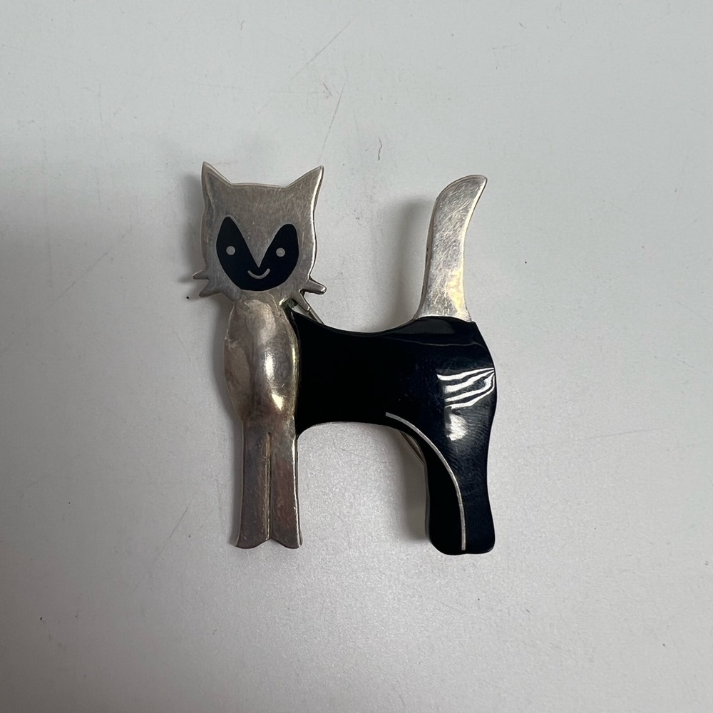 Sterling Silver Cat Brooch